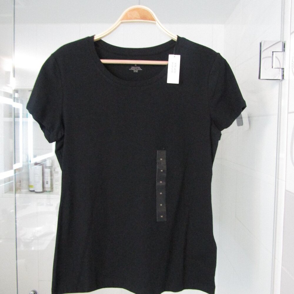 BANANA REPUBLIC Black Cotton Short Sleeved T-Shirt--BNWT's--M/Medium
